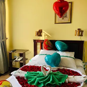 Hotel Dos Hemisferios, Quito