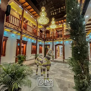 & Rooftop King Experience By David Hotel